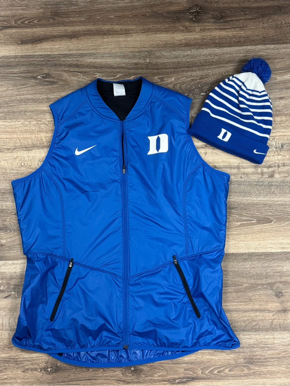 Nike Duke Blue Devils Zip Up Blue Vest and Hat Men’s 2XL